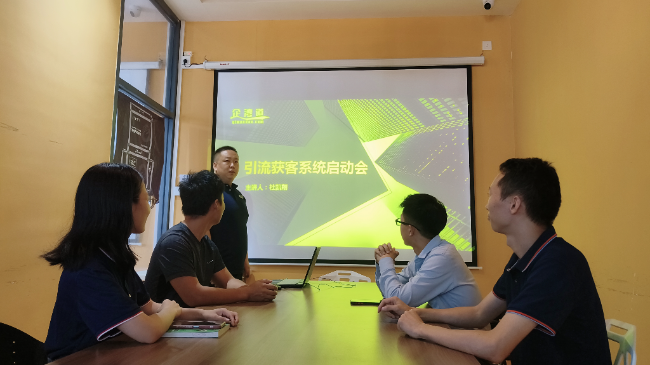 珠海中山短视频拍摄沙溪代运营公司：95%的企业做短视频，为何粉丝难破千？露脸、真诚、重复——这看似最笨的方法，正在悄悄奖励那5%的清醒者